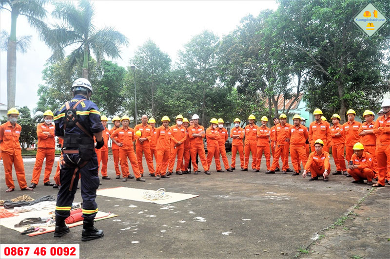 Quần áo bảo hộ lao động cho nhân viên chữa cháy